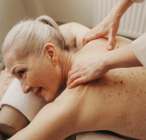 Massage pour mamie - notre soin iconique