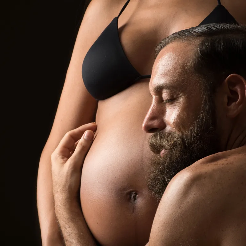 Atelier de massage en couple pendant la grossesse